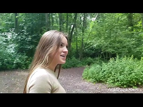 ❤️ Jeg foreslog Evelina, at vi skulle kneppe på et offentligt sted! Hun sagde ja. Så kneppede jeg hende i røven og kom i hendes mund. Derefter tissede hun i bukserne på sig selv. Sex video at da.ru-pp.ru