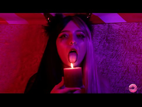 ❤️ Lidenskabeligt blowjob fra sexet succubus med mundfylde Sex video at da.ru-pp.ru